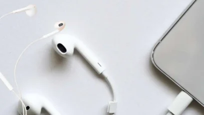 Por qué volvemos a los auriculares con cable